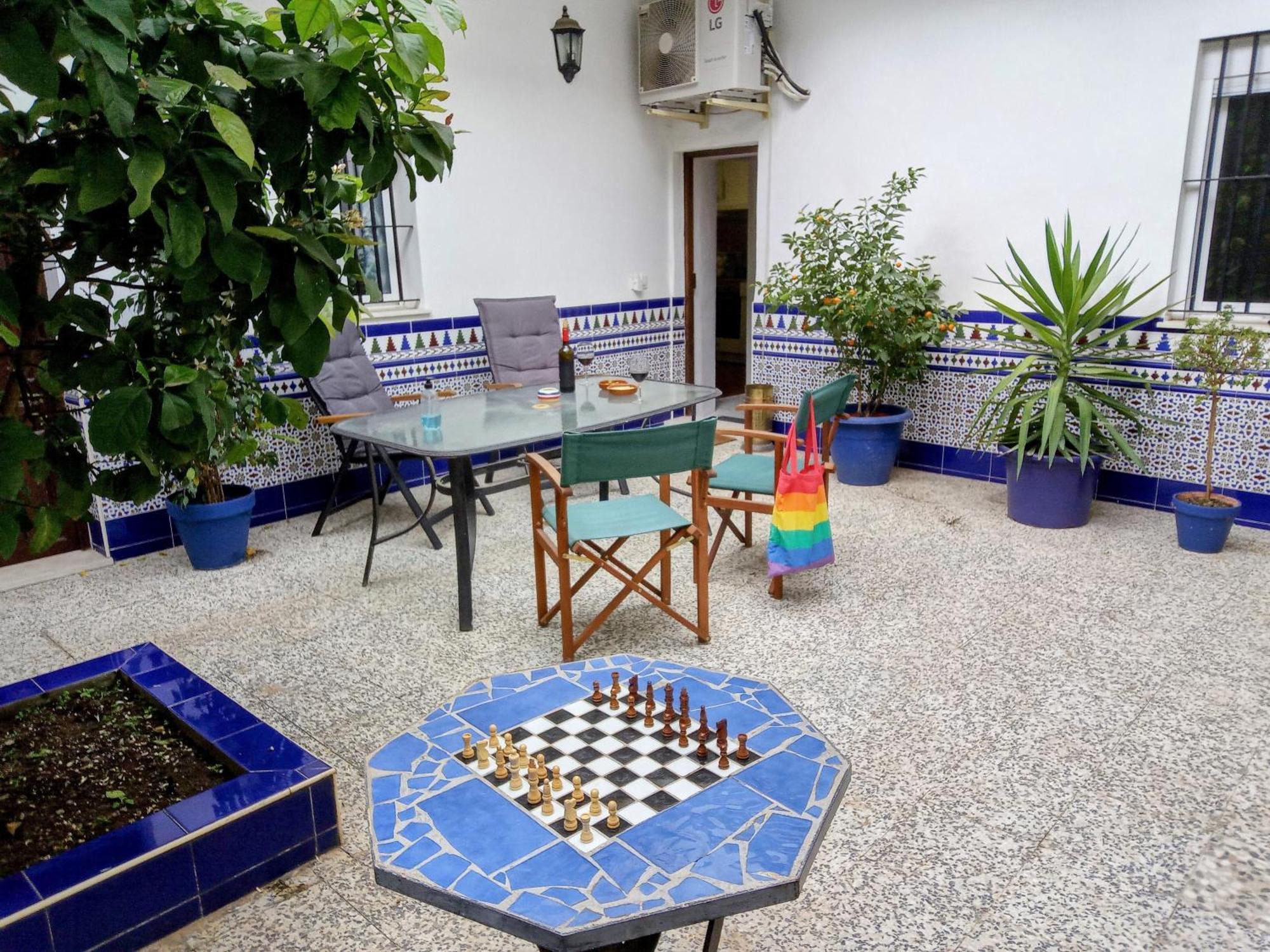 헤레스 Casa Valientes B - Free Private Parking, Patio, Wifi & Ac 아파트 외부 사진